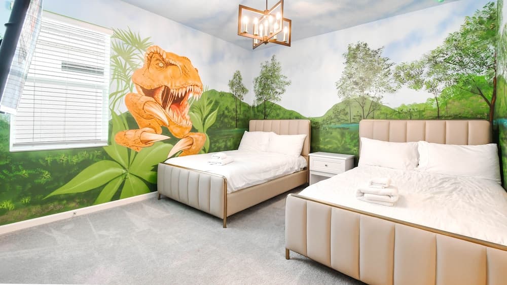 Grand Veranda Palm - Image 15