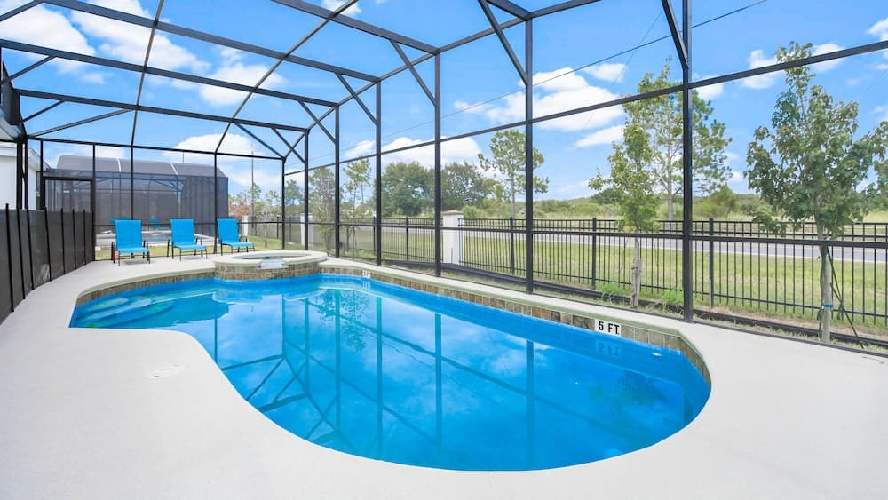 Grand Veranda Palm - Image 2