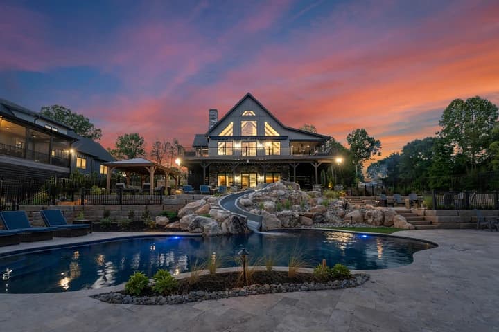 Gray Fox Lodge - Image 53