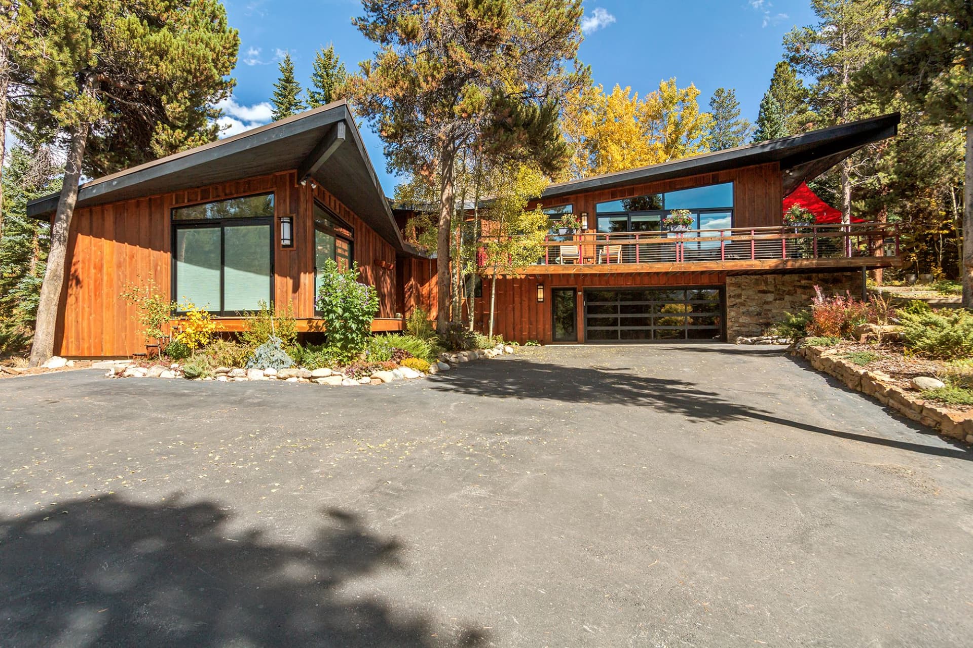 Royal Tiger Retreat - Image 1