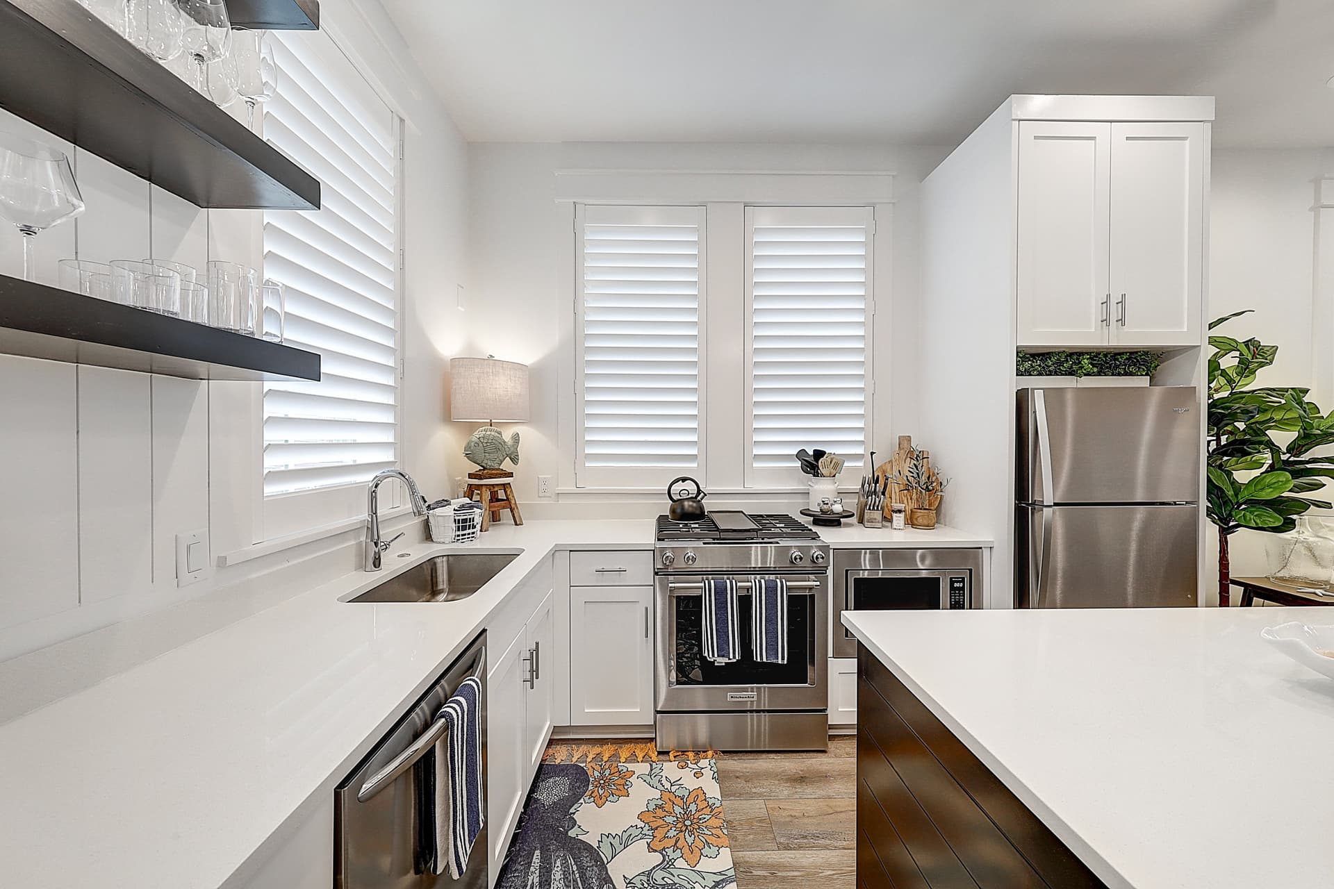 Barefoot Bungalow Home - Image 6