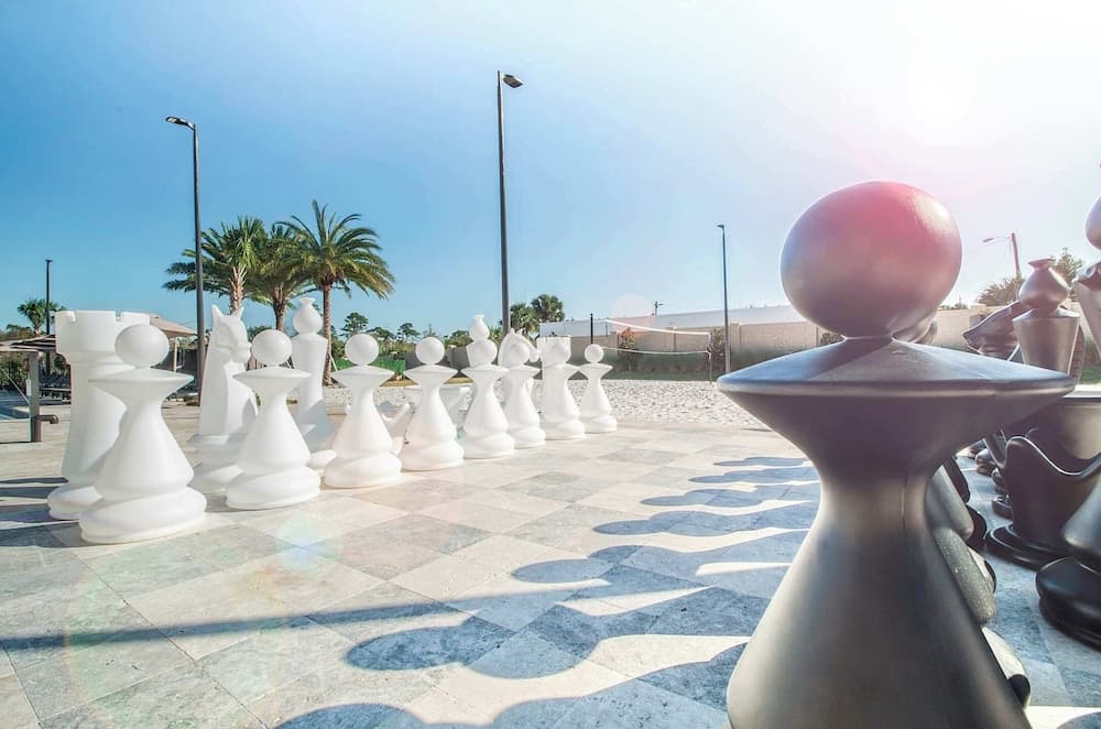 Crowned Escape - Image 32