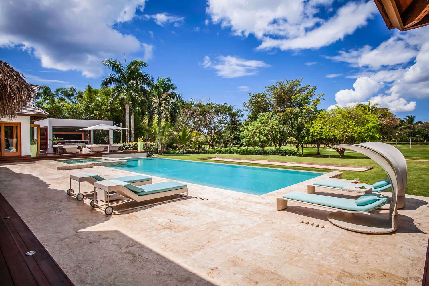 Villa Avantgarde - Image 2