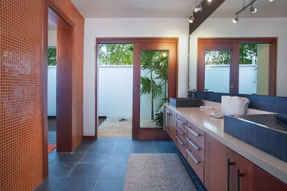 Villa Avantgarde - Image 33