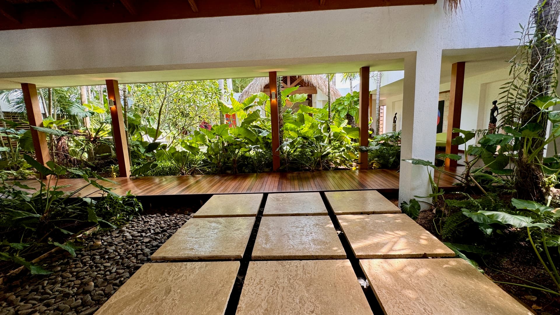 Villa Avantgarde - Image 80