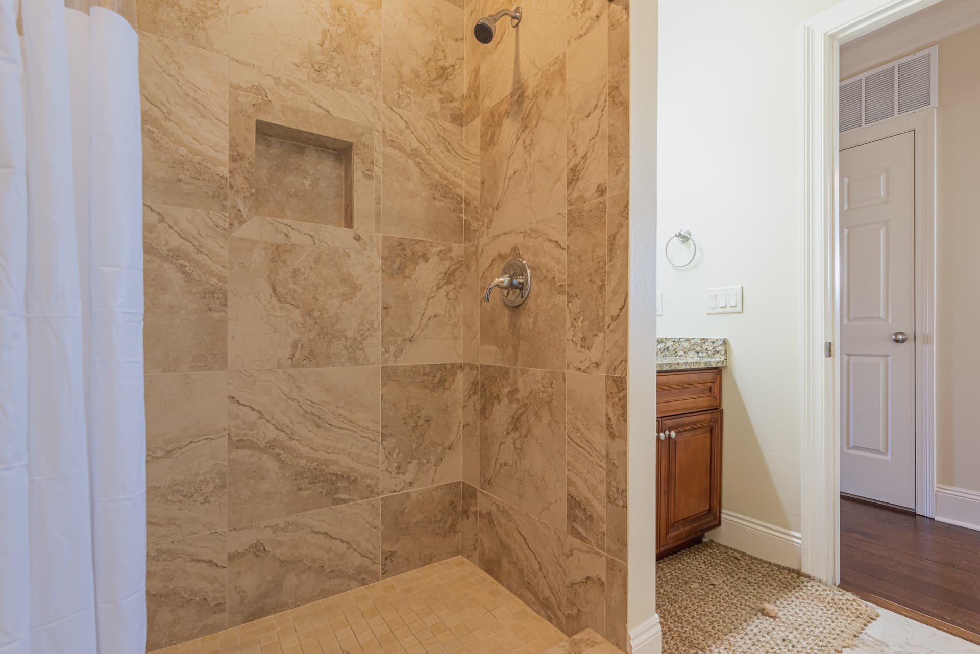 Lago Boardwalk Place - Image 36