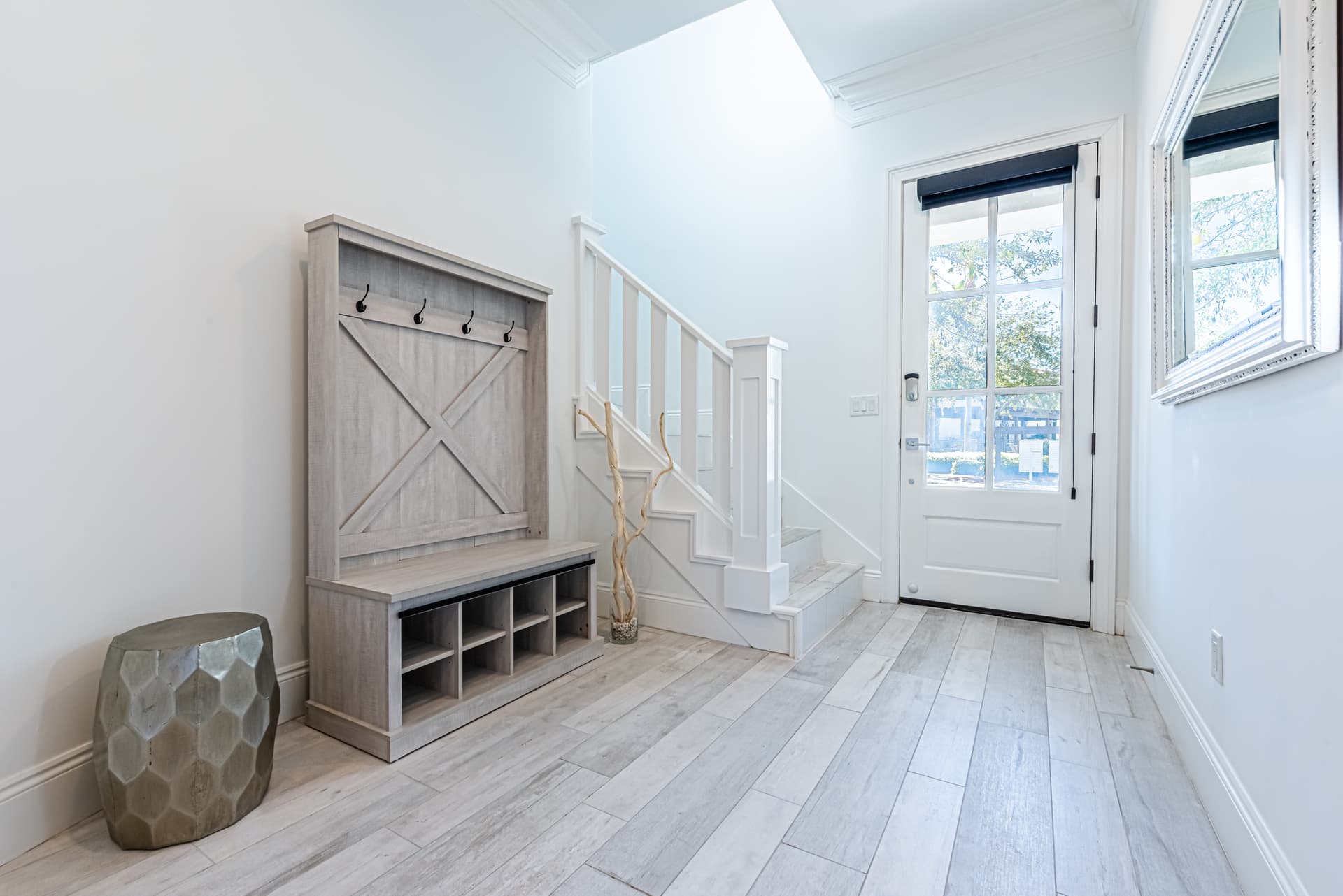 Villa Lago #1922 - Image 4