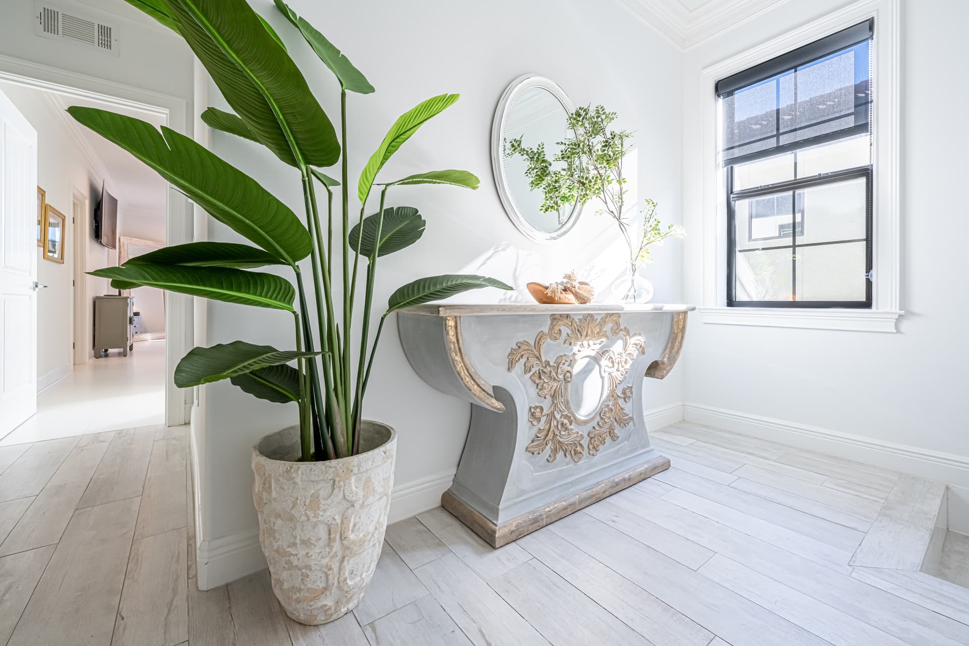 Villa Lago #1922 - Image 18