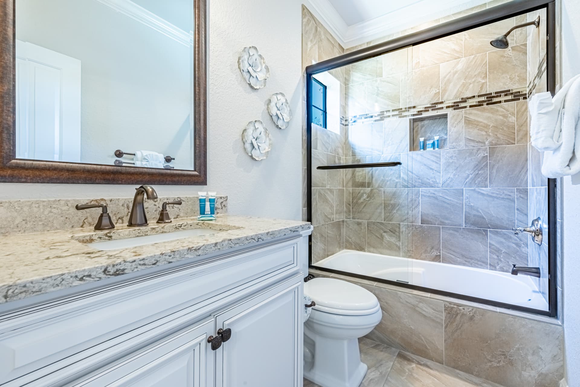 Seadragon House - Image 40