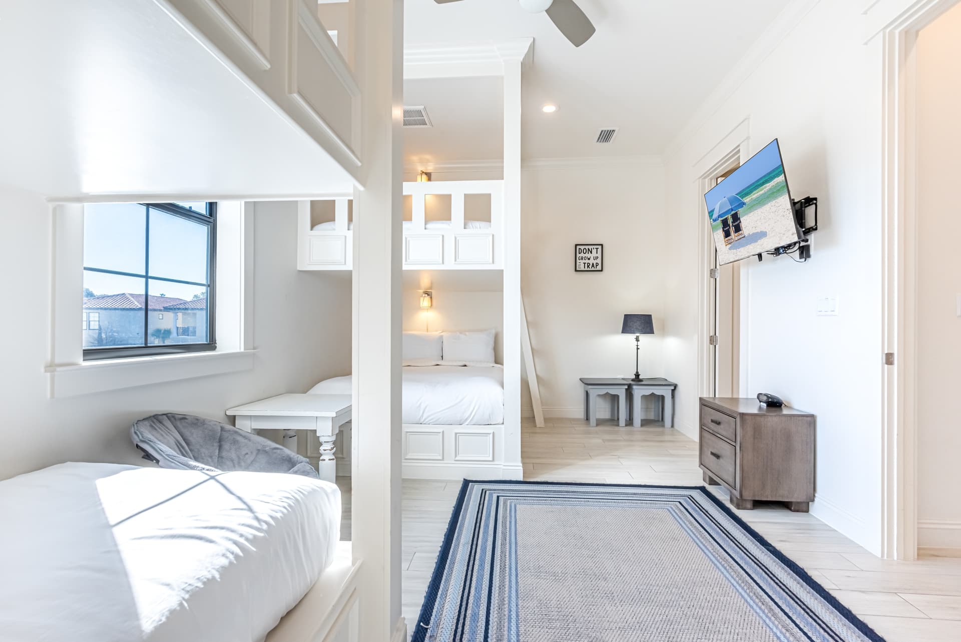 Lago Boardwalk House - Image 21