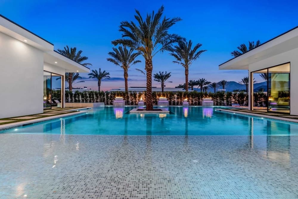 Bravo Villa #3 - Image 22