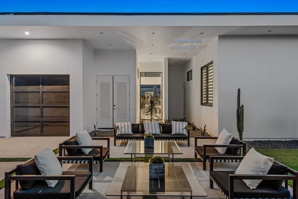 Bravo Villa #3 - Image 33