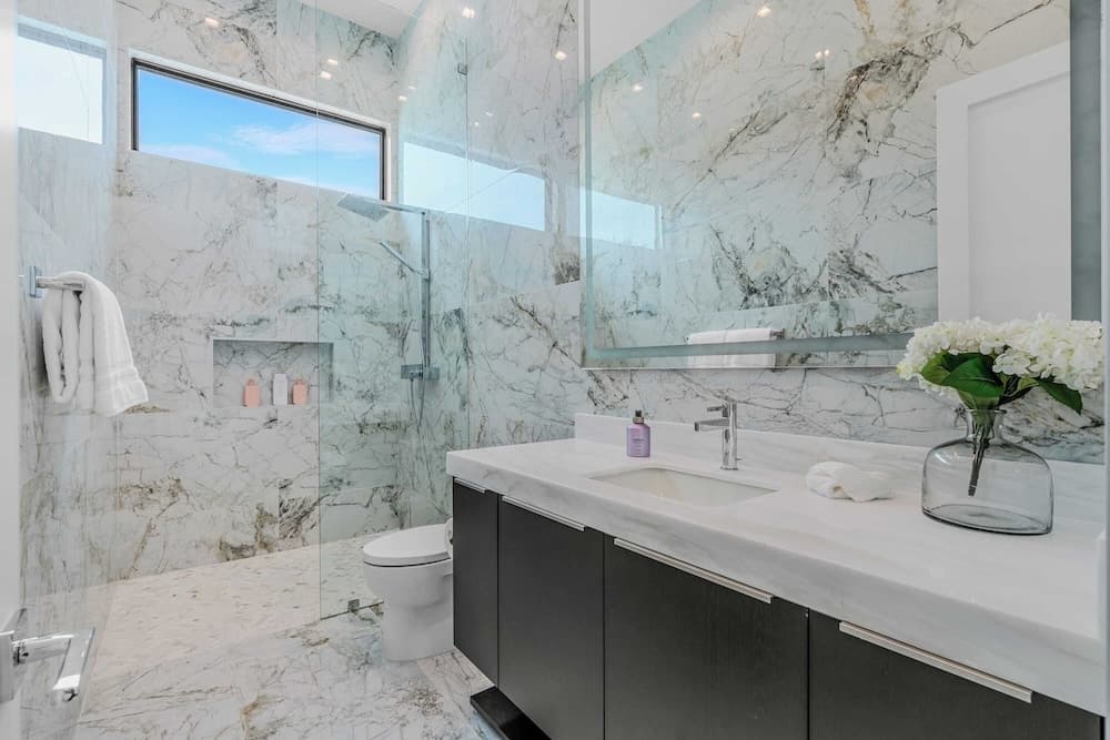 Bravo Villa #3 - Image 43