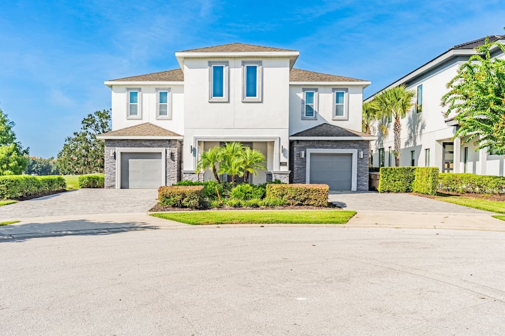 Pinnacle Gate - Image 1