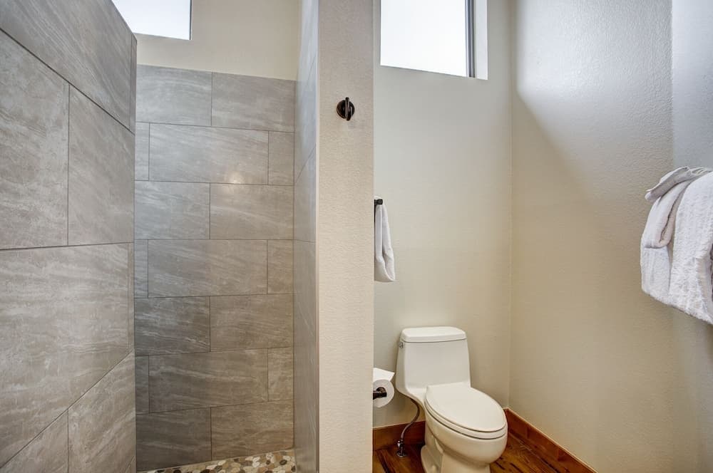 Village Point #308 - Image 18