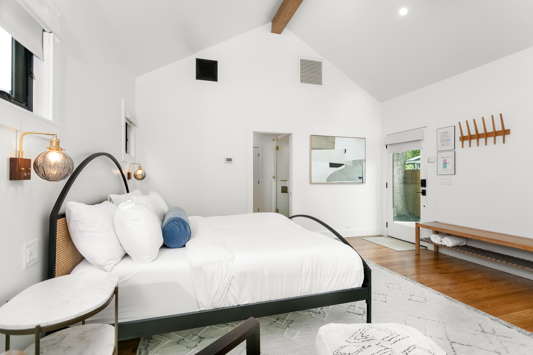 Viola's Home - Image 11