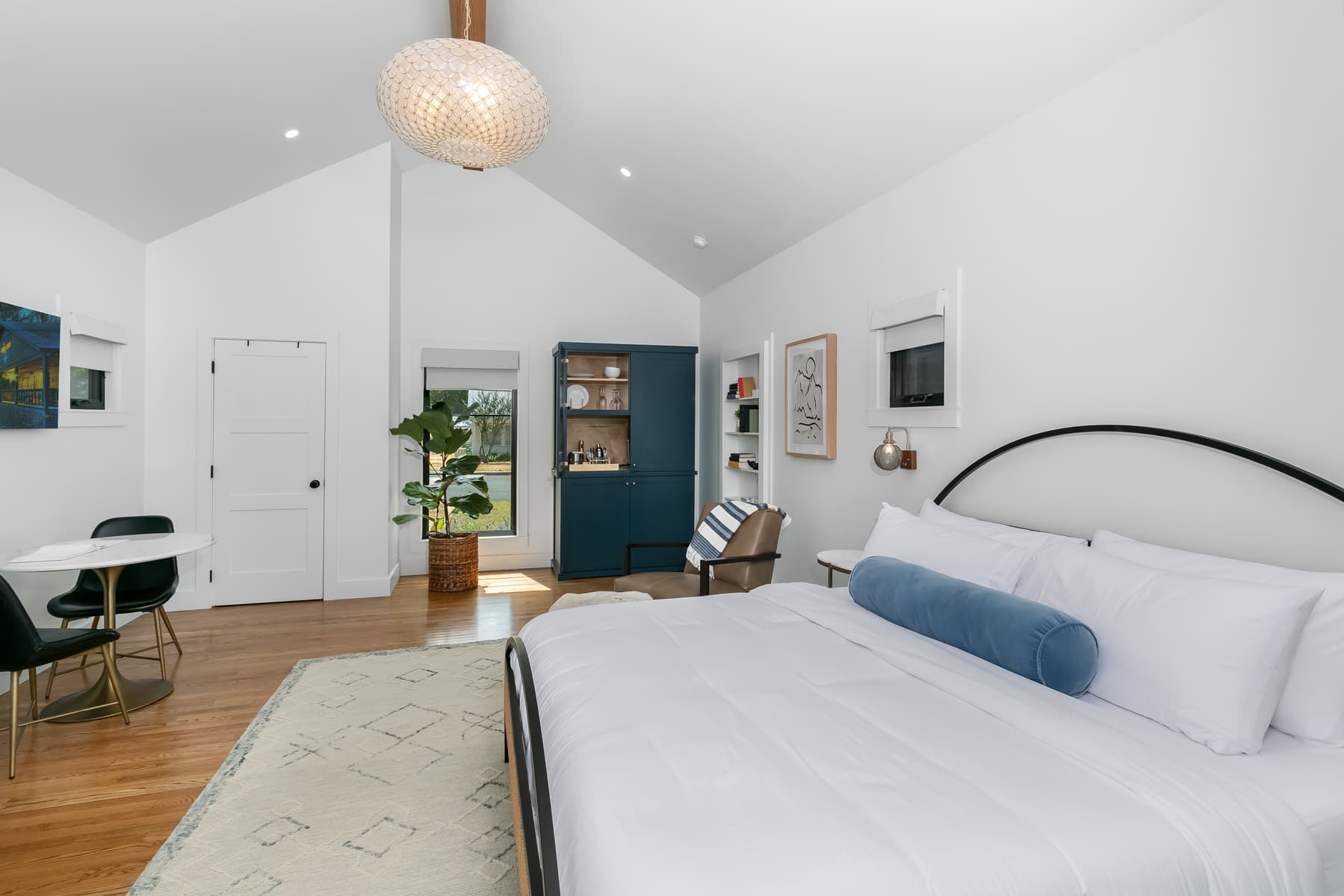 Viola's Home - Image 12