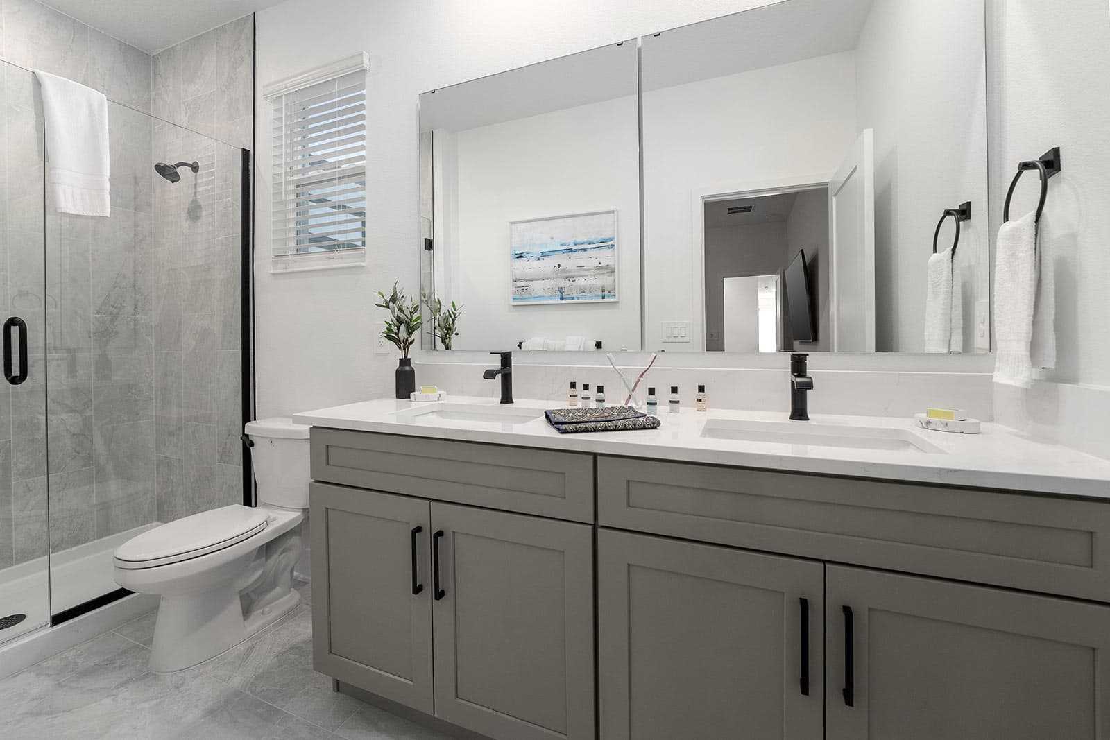 Breathtaking Retreat - Image 13