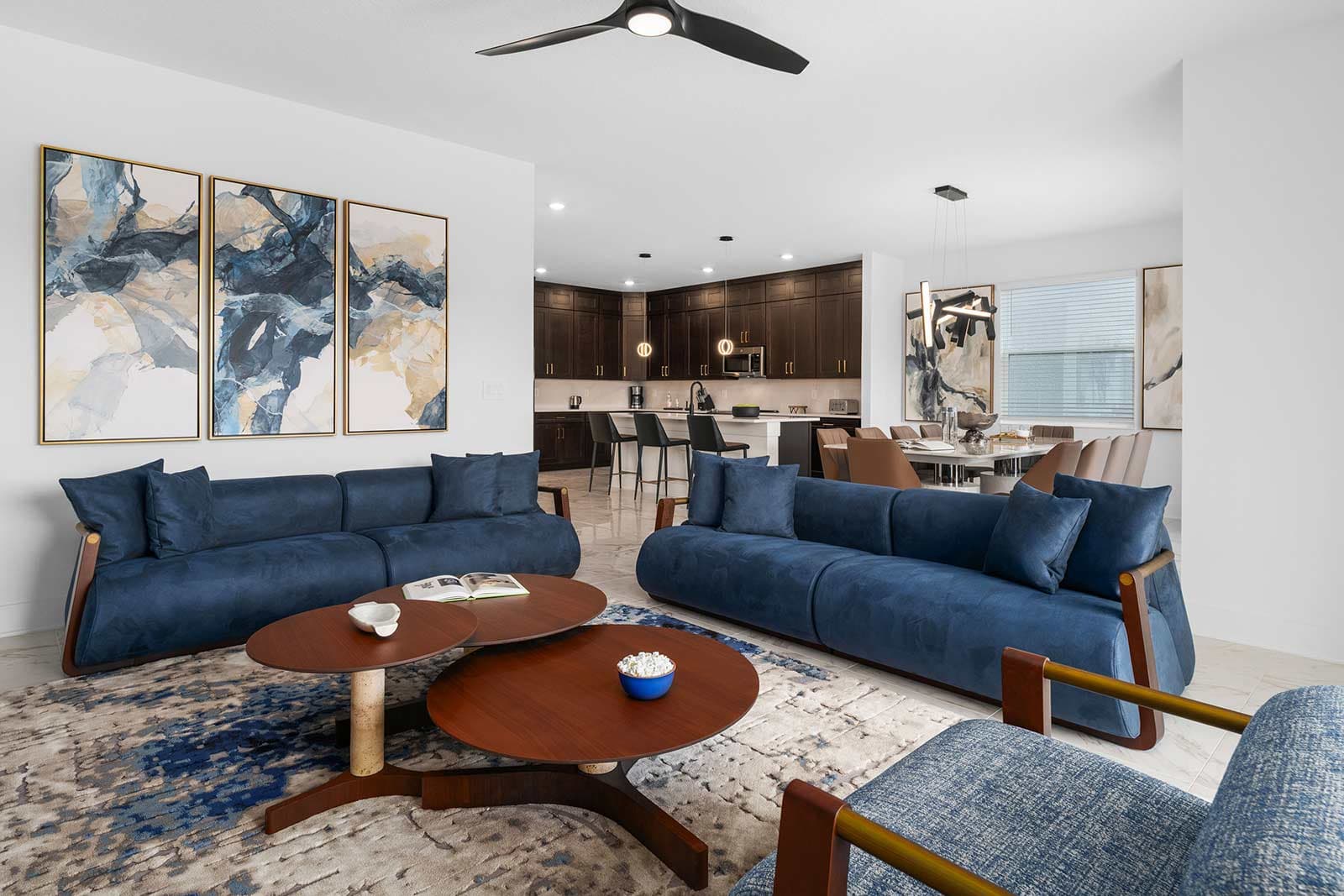 Stunning Villa - Image 3