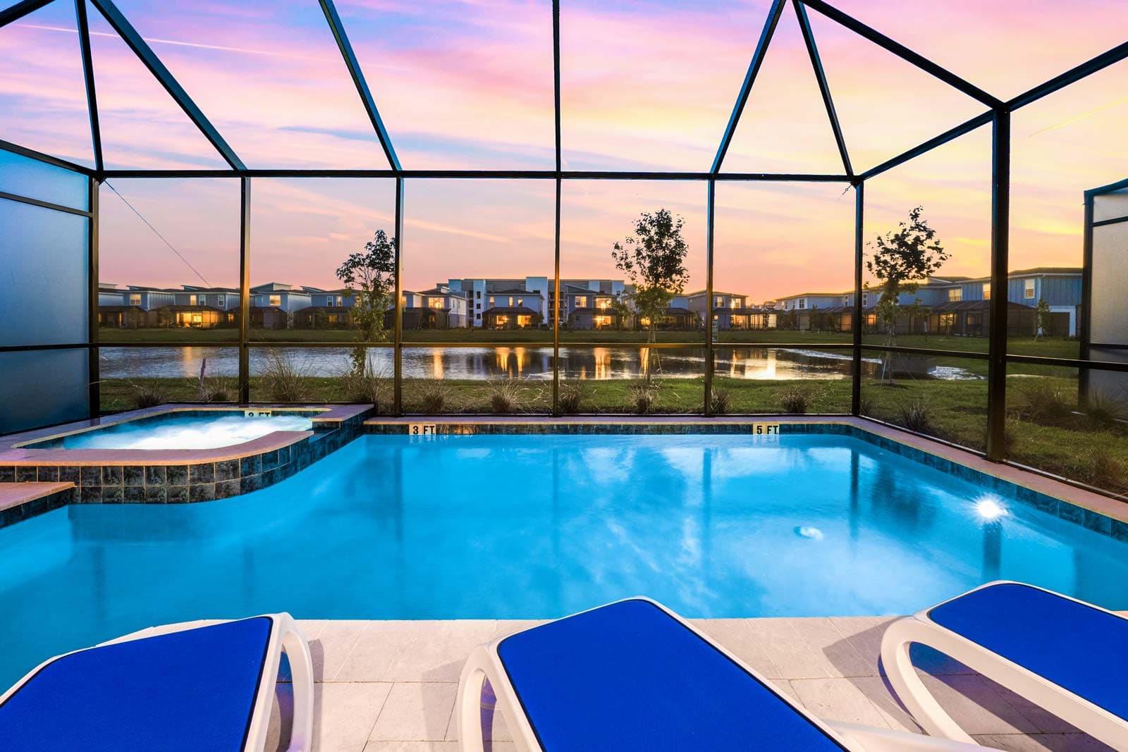 Stunning Villa - Image 29