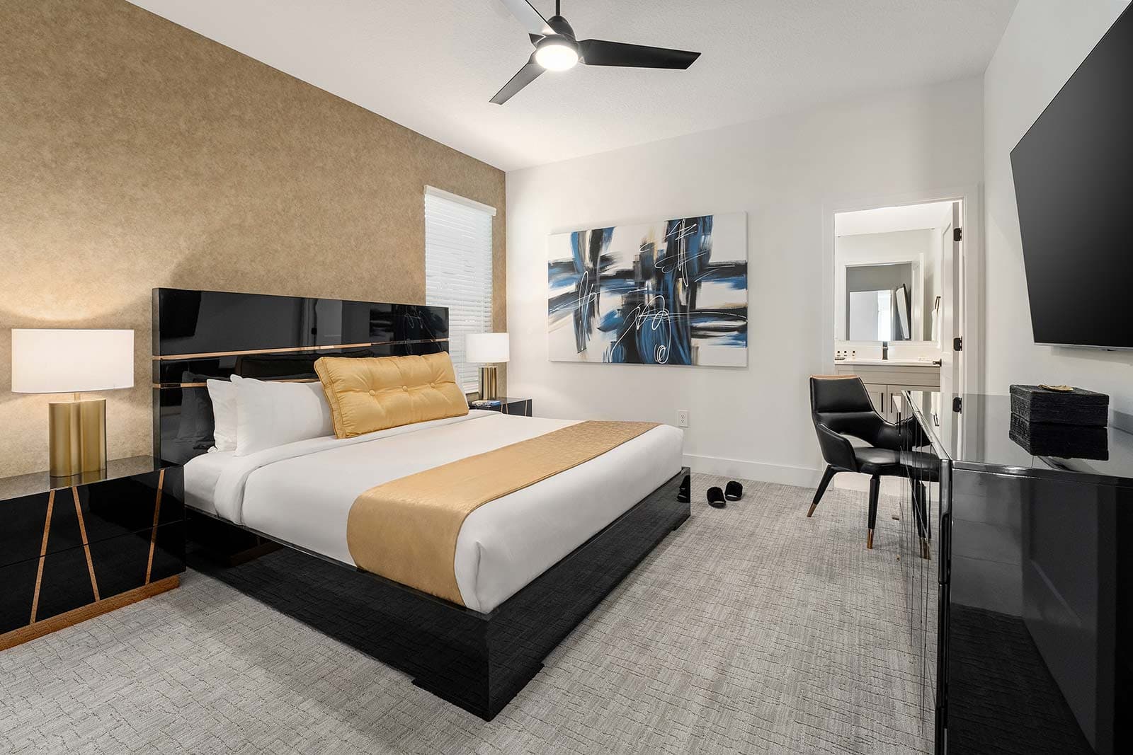 Serene Villa - Image 11