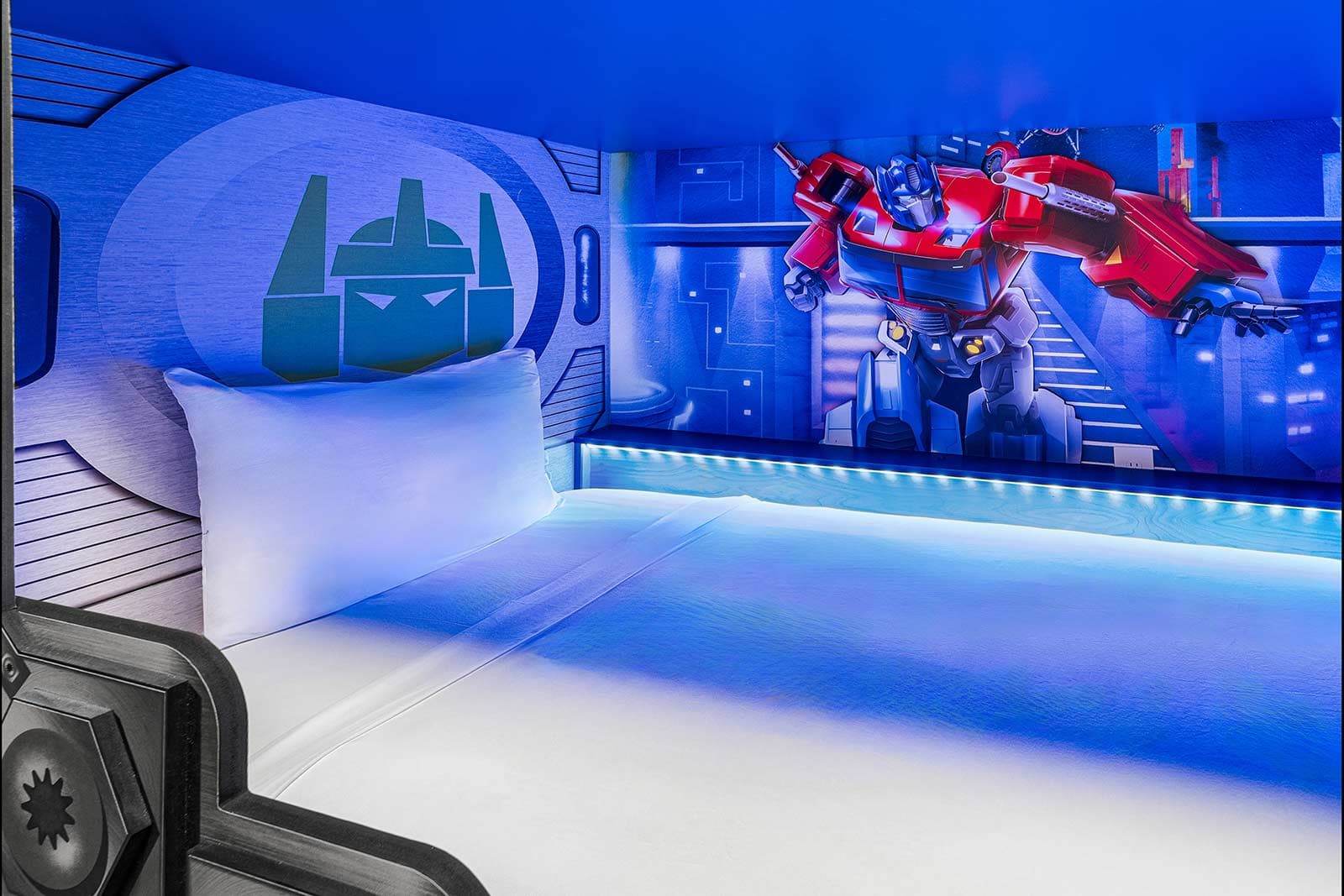 Vince's Village - Image 25