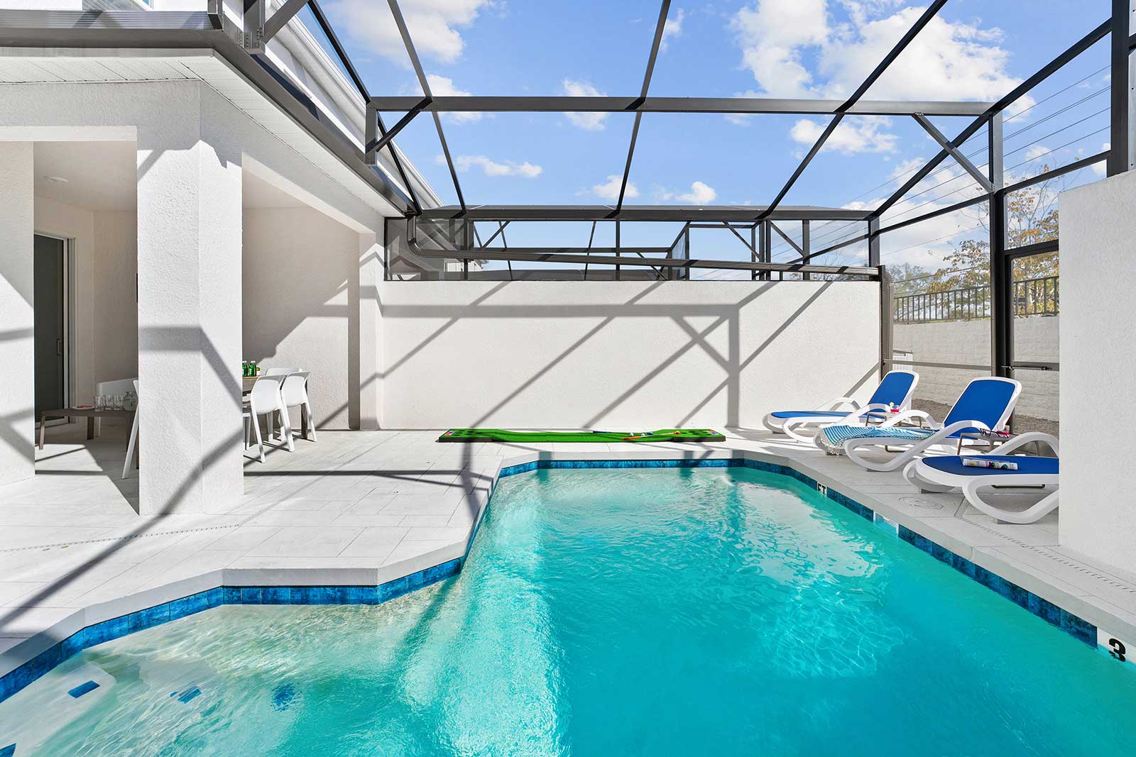 Gavin's Gallery - Image 2