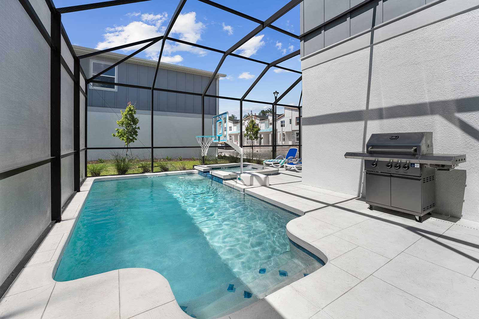 Superb Villa - Image 2