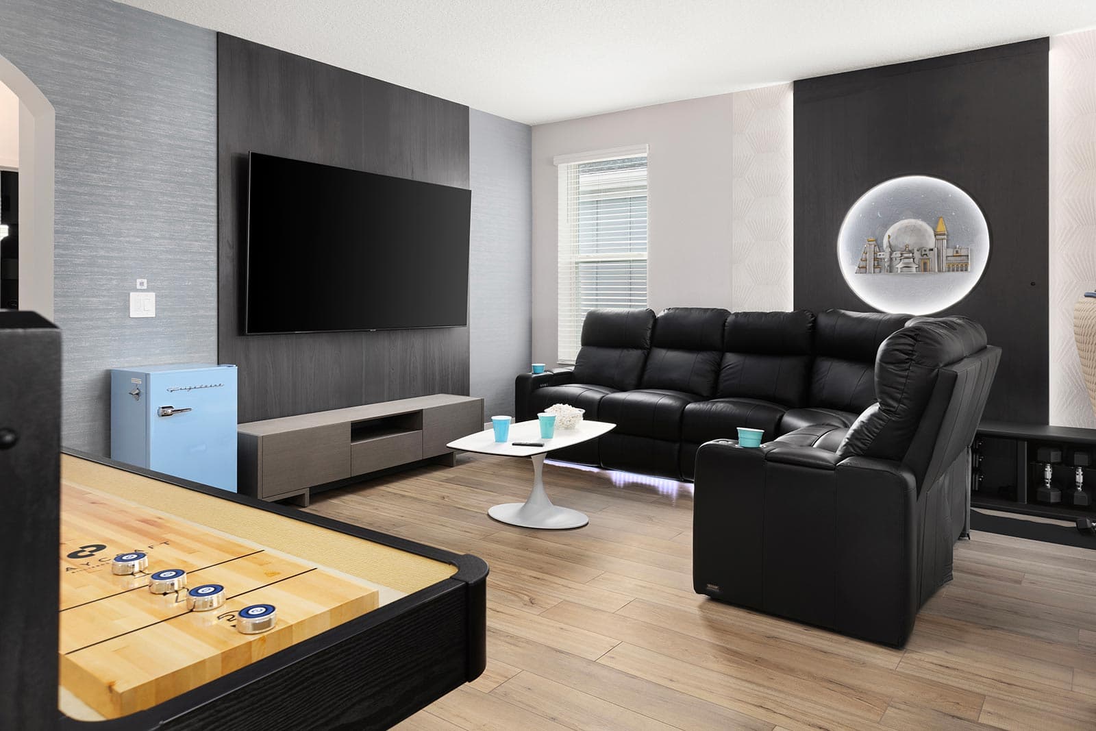 Glorious Villa - Image 21