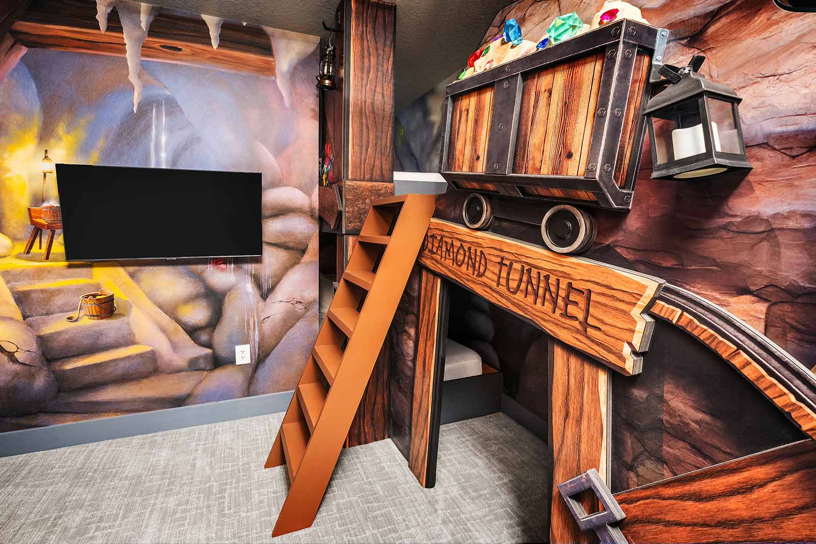 Molly's Mine - Image 18