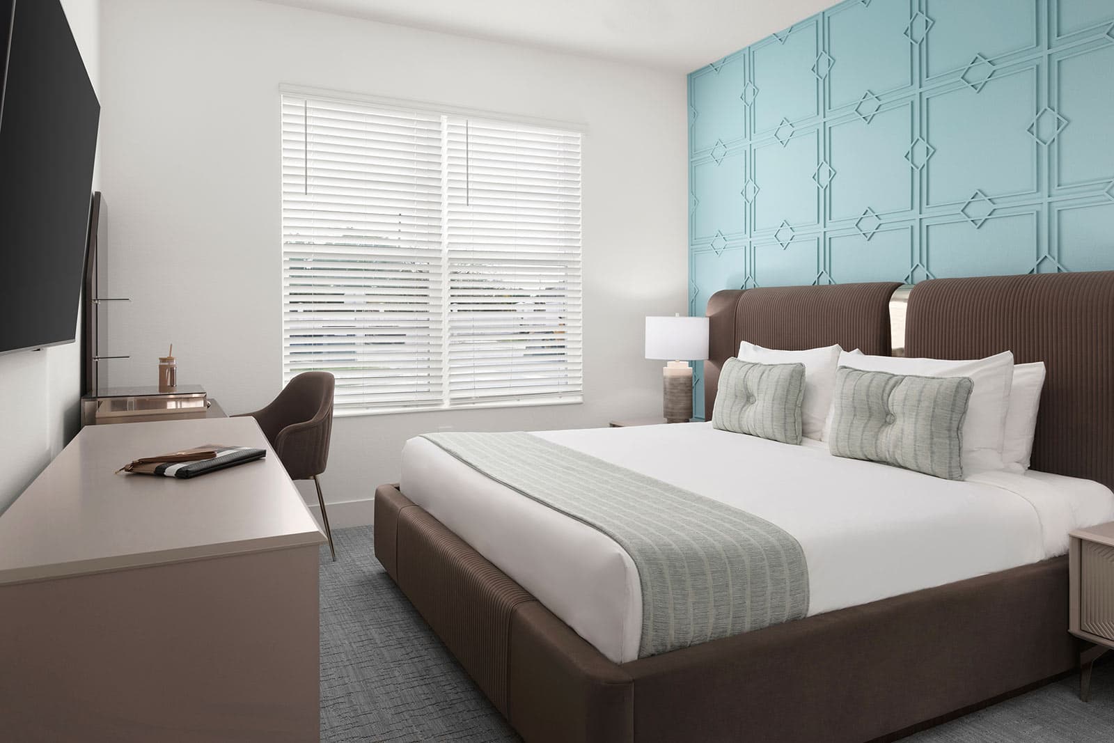 Glamorous Villa - Image 14