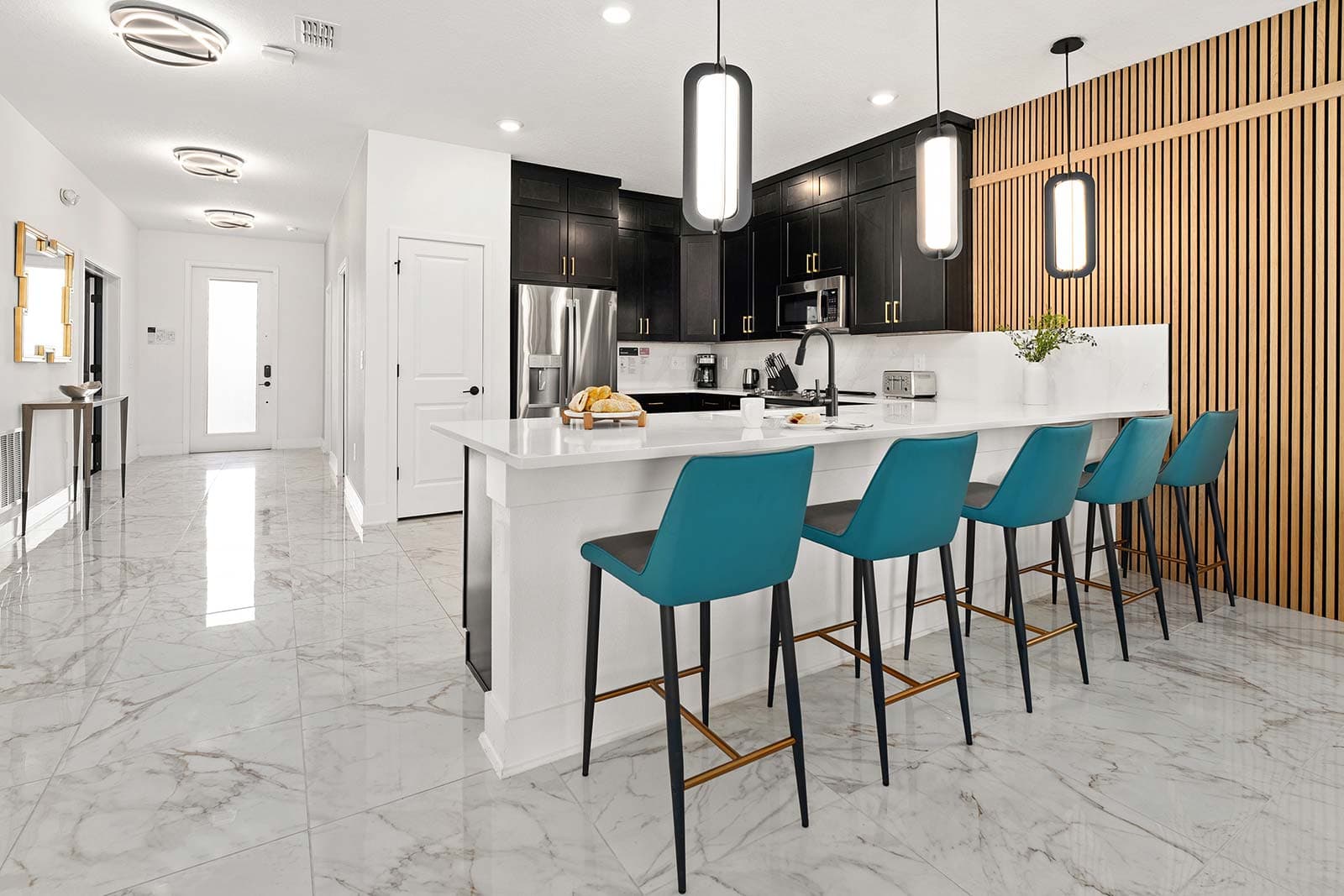 Mammoth Manor - Image 5