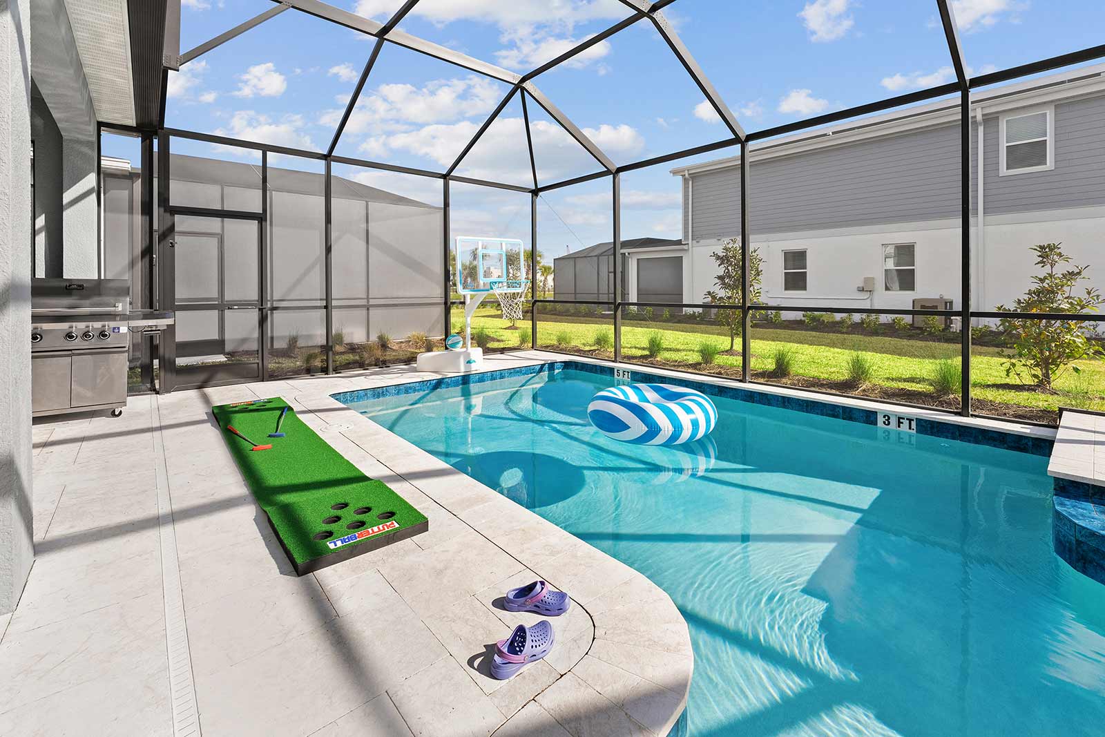 Mammoth Manor - Image 2