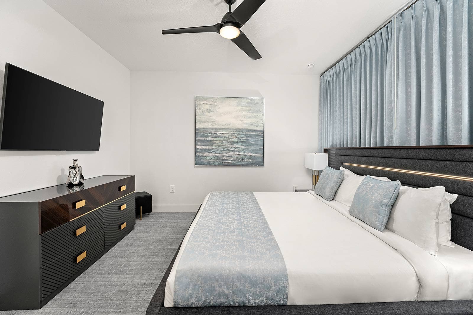 Mammoth Manor - Image 28