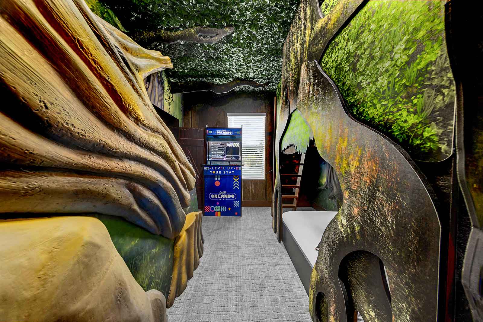 Harry’s Hideaway - Image 20