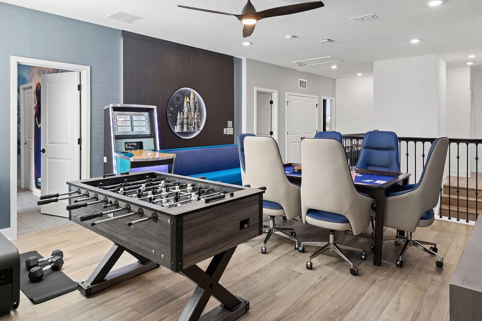 Colossal Court - Image 4