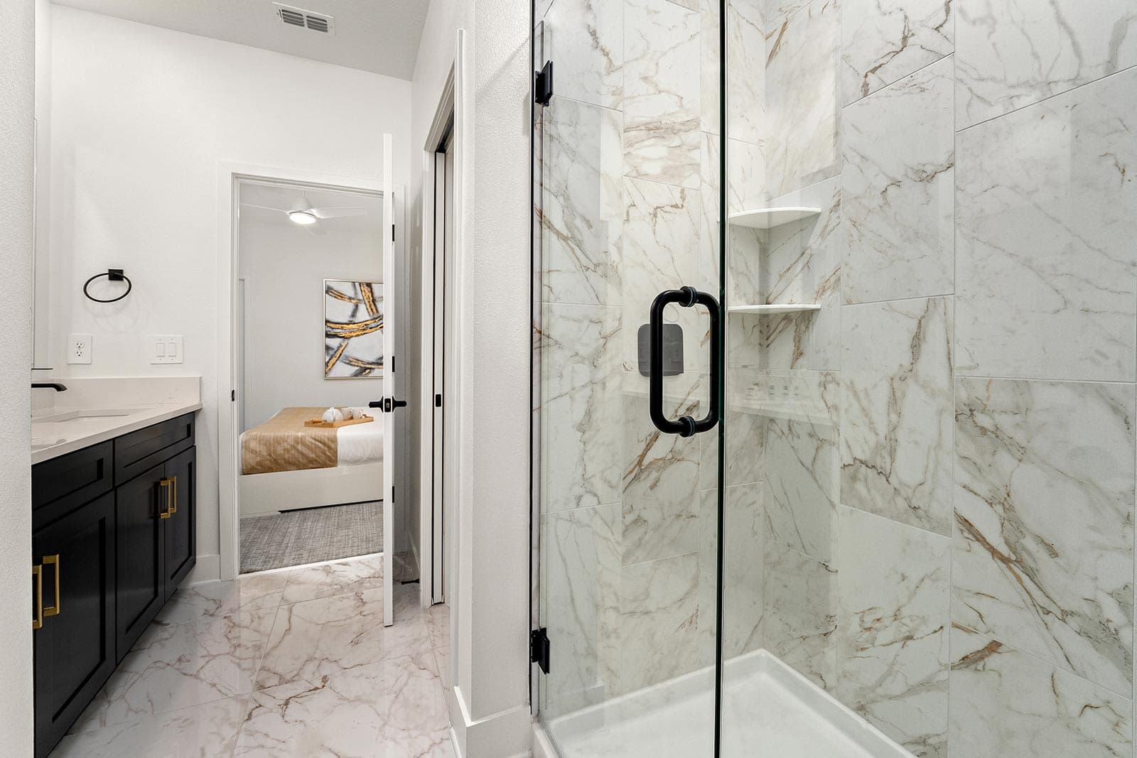 Colossal Court - Image 25