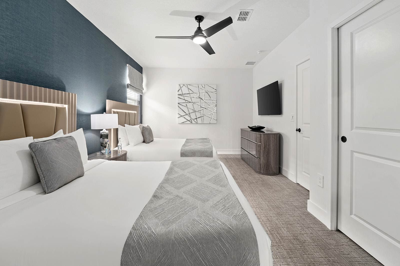 Glorious Getaway - Image 22