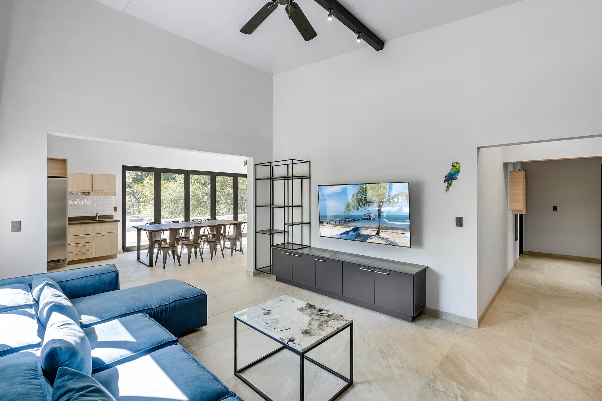 Mansion Elena - Image 1