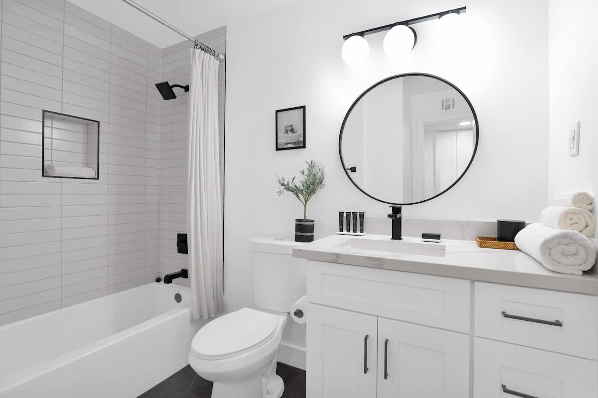 Old Town Scottsdale Retreat - Image 29