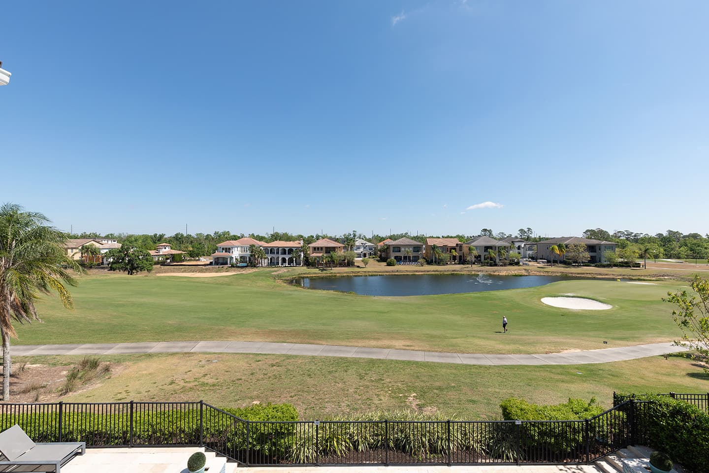 Sun-Touched Haven - Image 39