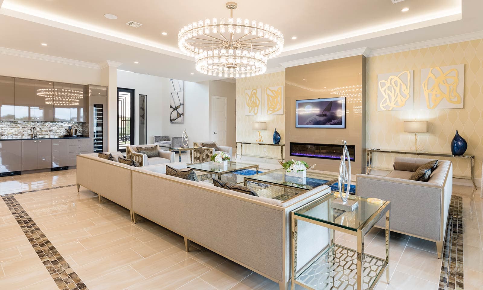 Luxurious Oasis - Image 6