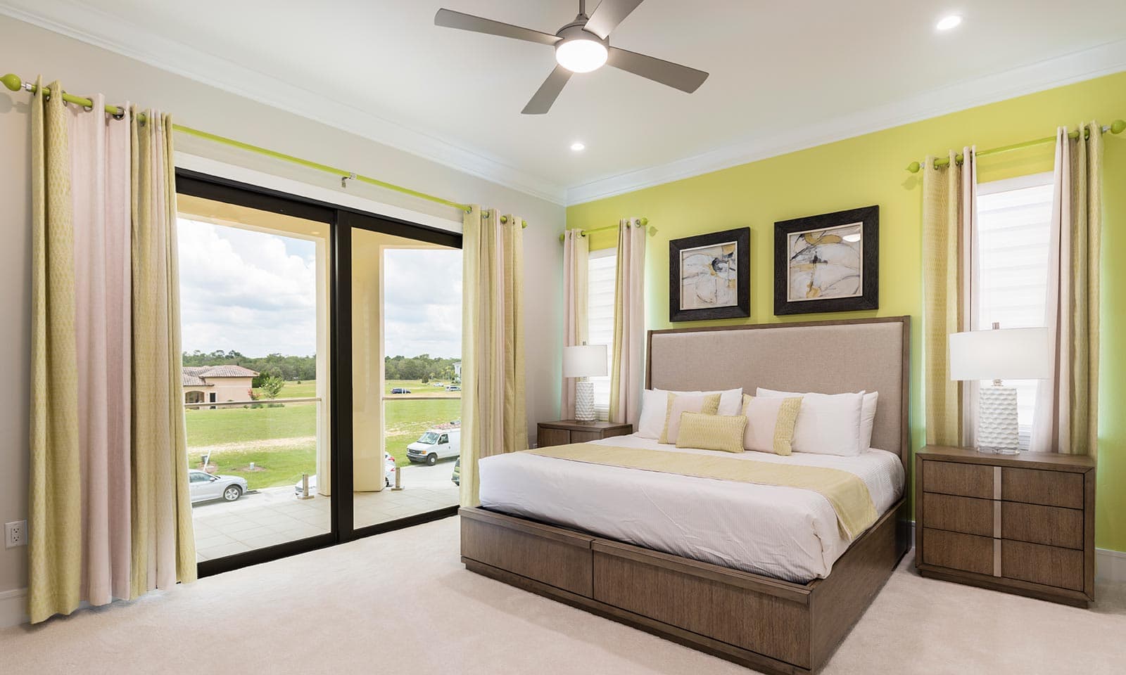 Luxurious Oasis - Image 15