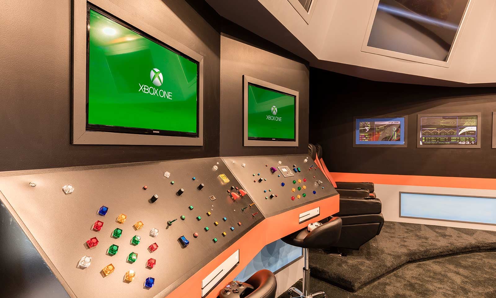 Luxurious Oasis - Image 42