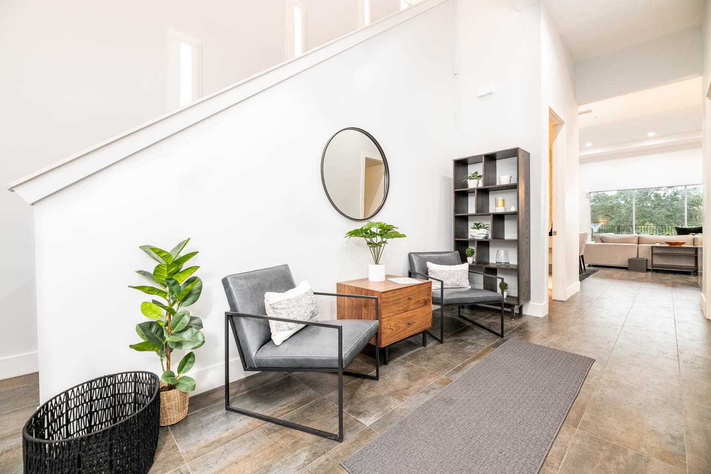 The Marvelously Mod Villa - Image 2