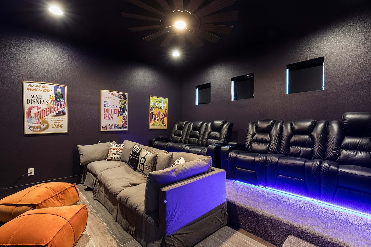 Modern Chic Mansion - Image 35