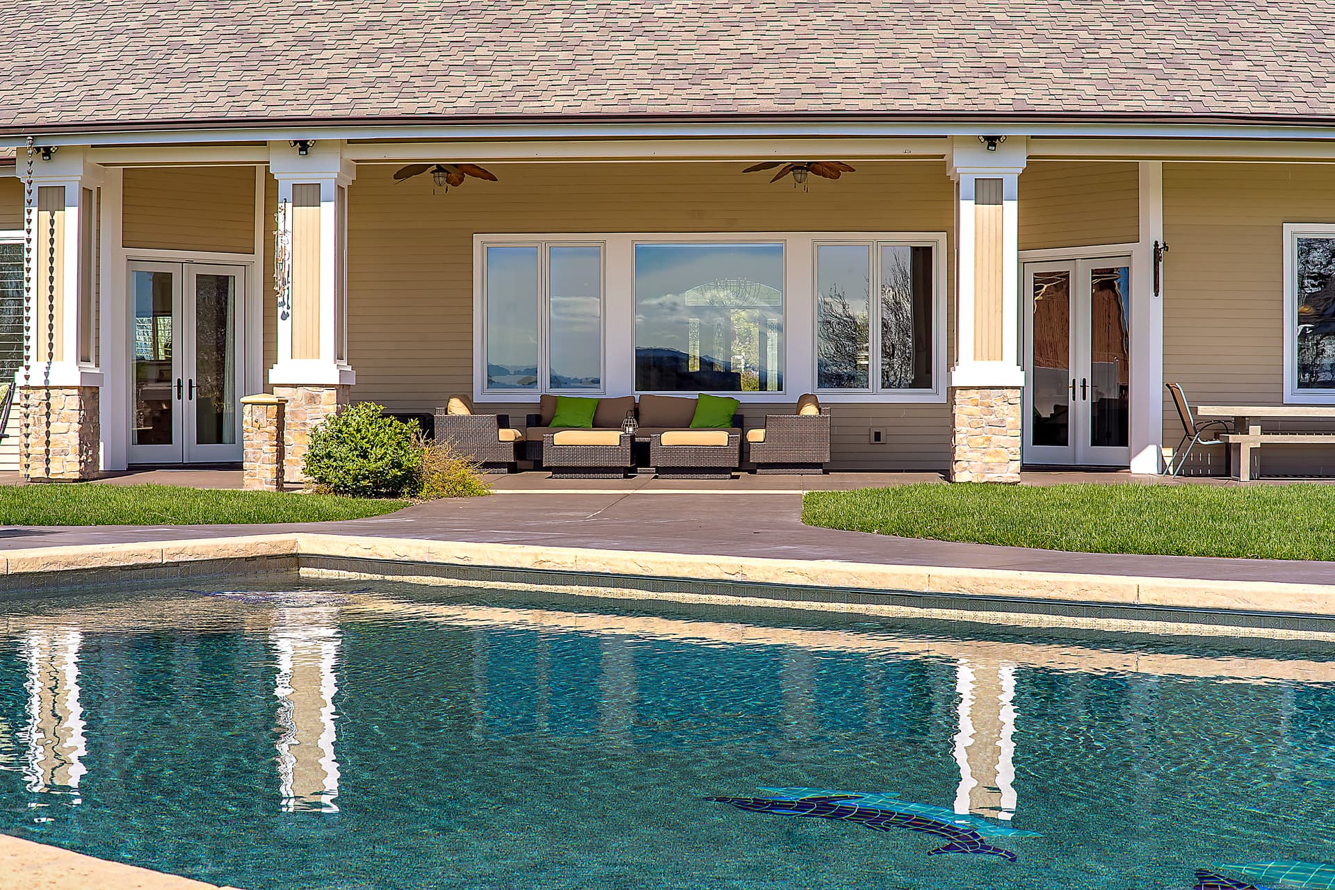 Frontier Main and Guest House - Image 42