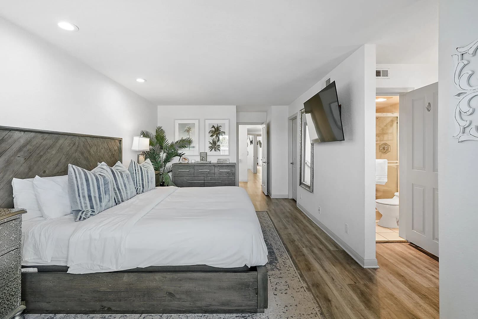 Bayfront Gem House - Image 15