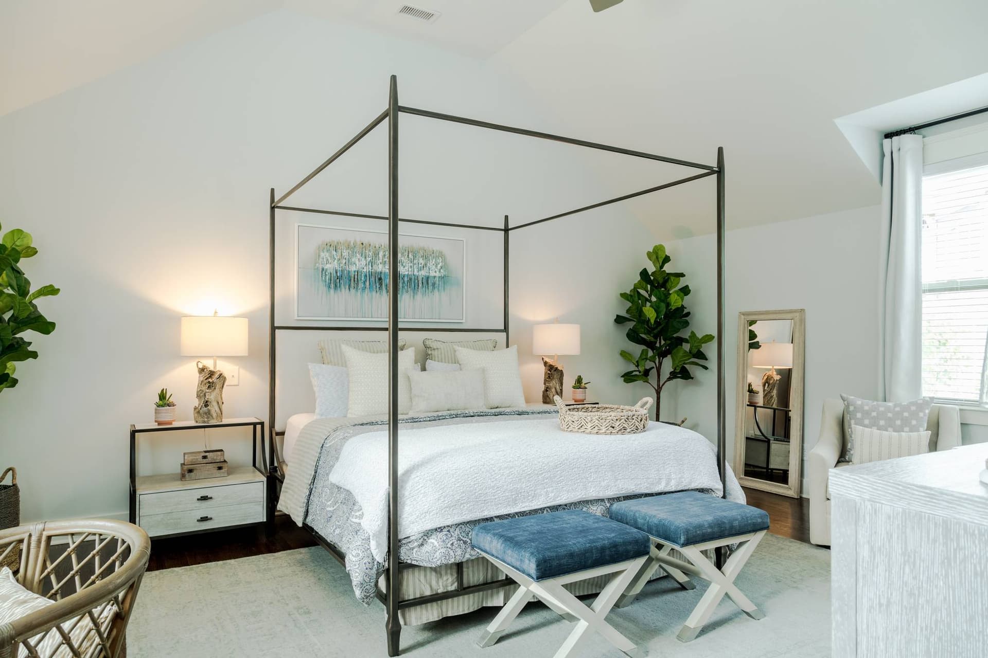 Nashville Coastal House - Image 36