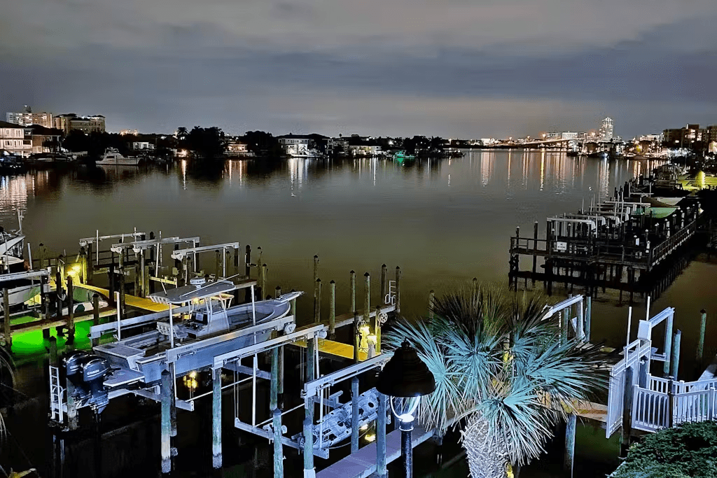 Devon Residence - Image 23